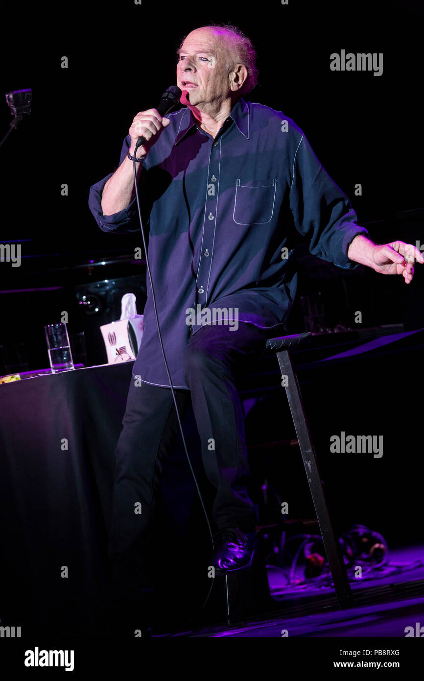 Berlin, Deutschland. Le 08 juin, 2018. 19/Art Garfunkel, acteur et chanteur Arthur Ira Garfunkel 'Art' vivent dans l'Admiralpalast Berlin sur 08.06.18. Folk, Rock, Pop, Simon and Garfunkel | utilisée dans le monde entier : dpa Crédit/Alamy Live News Banque D'Images