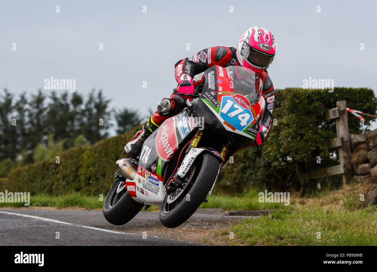 Armoy, d'Antrim, en Irlande du Nord. 27 juillet, 2018. L'Armoy Road Races ; Davey Todd est admissible en 4ème position pour la course de samedi SuperTwin Crédit : Action Plus Sport/Alamy Live News Banque D'Images