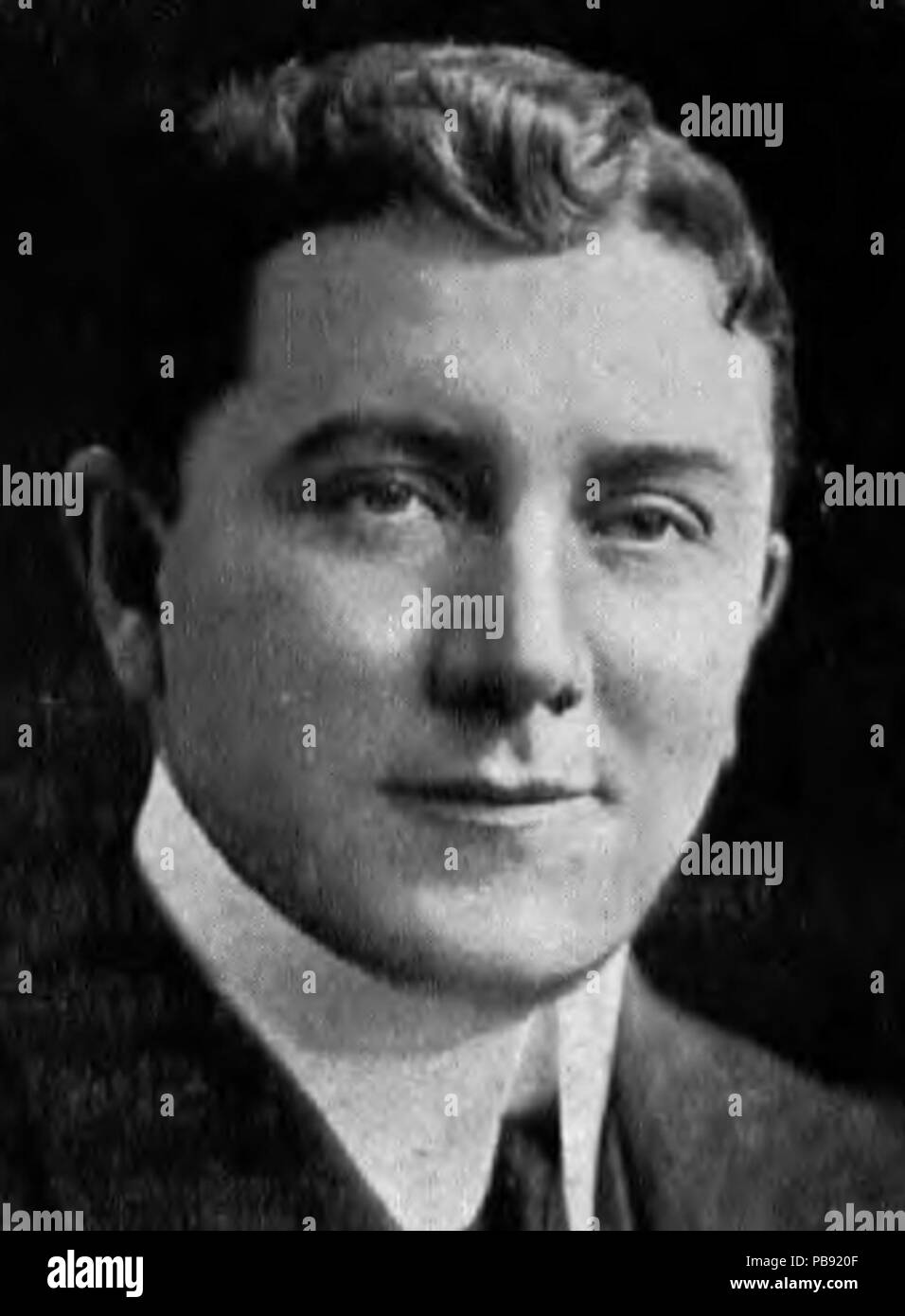 . Anglais : joueur de tennis australien Leslie Oswald Sheridan Poidevin (5 novembre 1876 - 18 novembre 1931) . Avant 1913 871 L O S Poidevin Banque D'Images