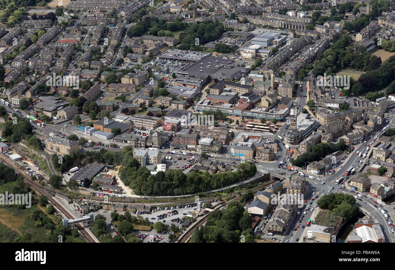 Vue aérienne du centre-ville, Shipley Bradford, West Yorkshire Banque D'Images