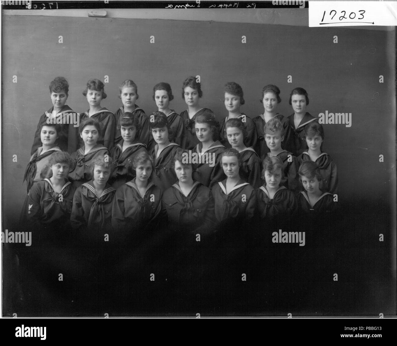 Sigma Kappa Pi 1190 portrait de groupe 1918 (3191636538) Banque D'Images