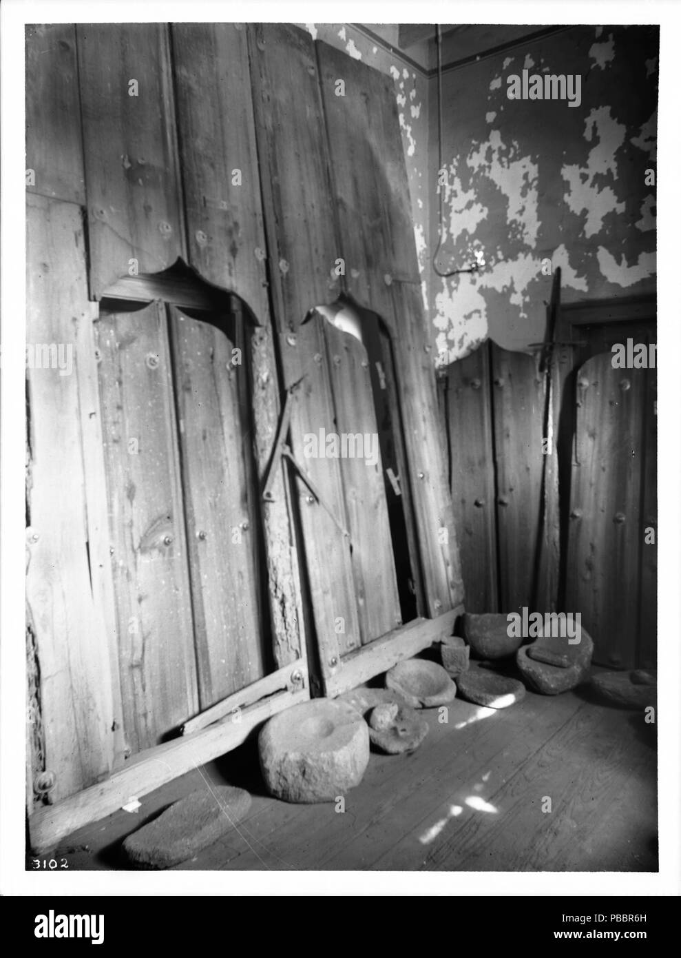 1130 vieilles portes de Mission San Gabriel, ca.1908 (SCH-3102) Banque D'Images