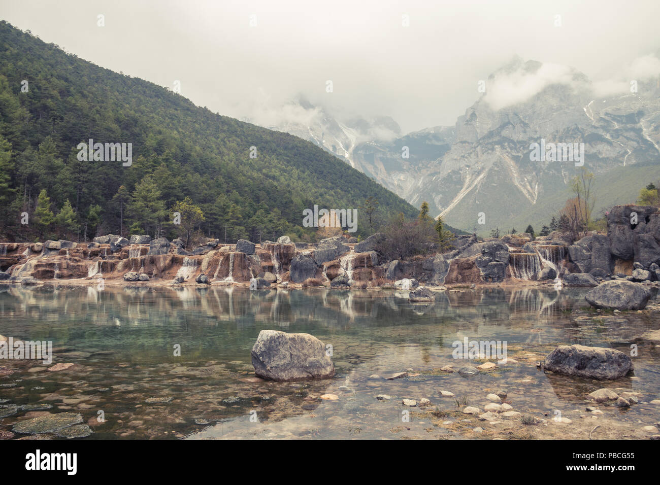 Blue Moon Valley de Lijiang, Yunnan, Chine Banque D'Images