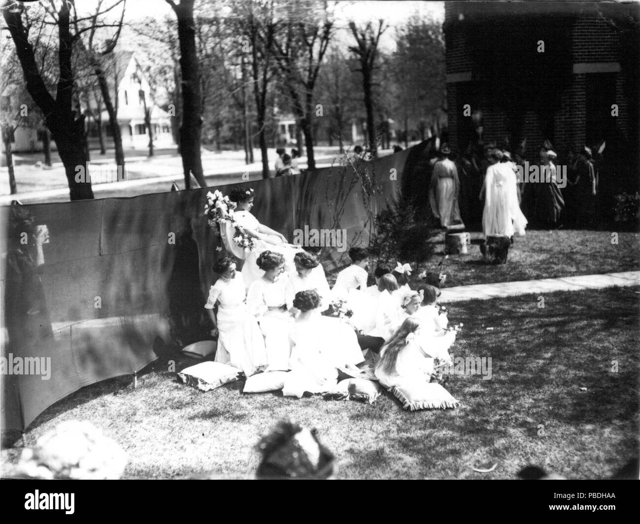 Scène 1293 à Oxford College production "The Piper' 1911 (3191560994) Banque D'Images