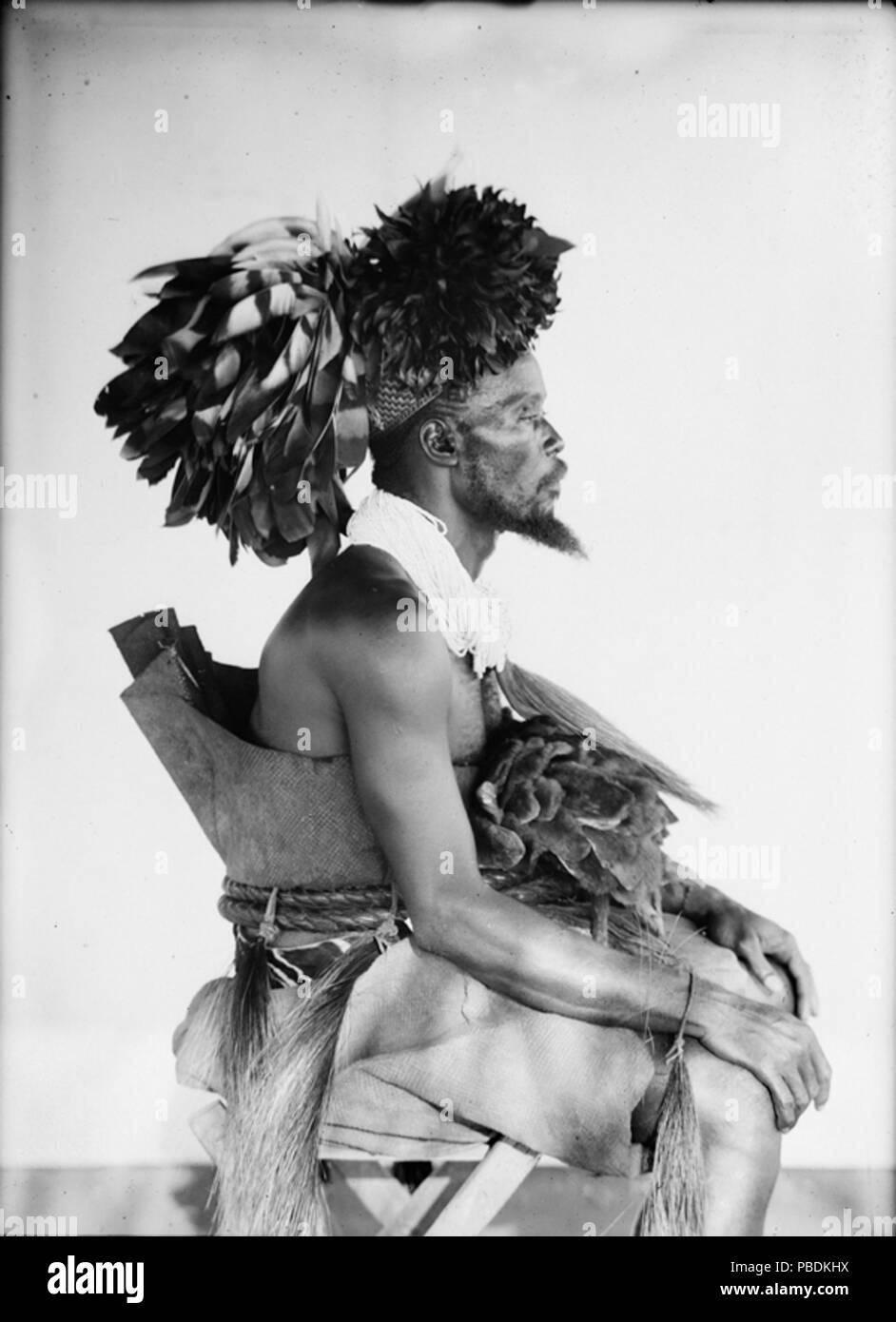 1317 Vue de côté portrait de Okondo, chef de l'AMNH 111788 Mangbetu Banque D'Images