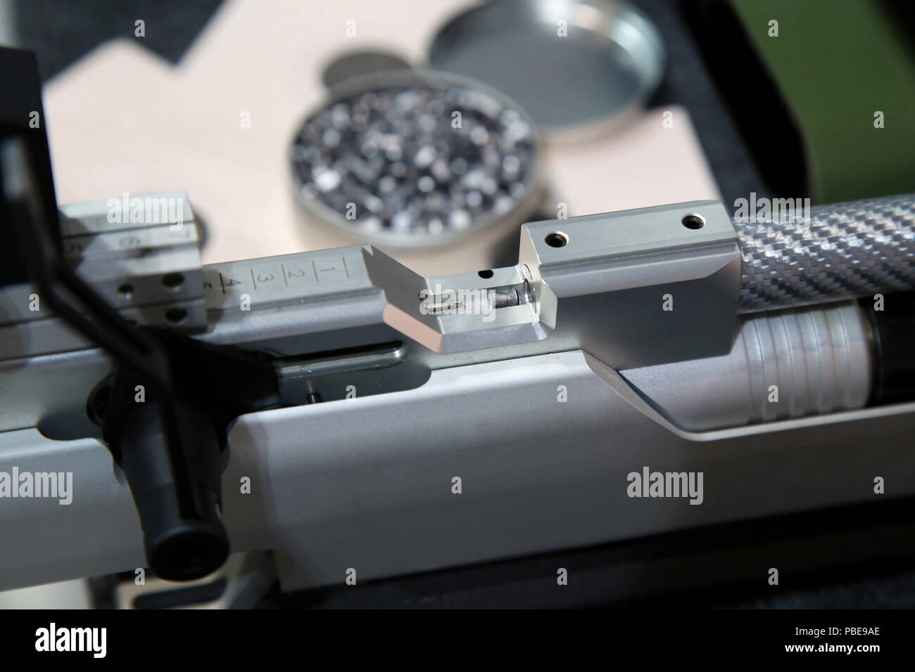 L'aluminium peut de grains de plomb pour carabine à air et air rifle Banque D'Images