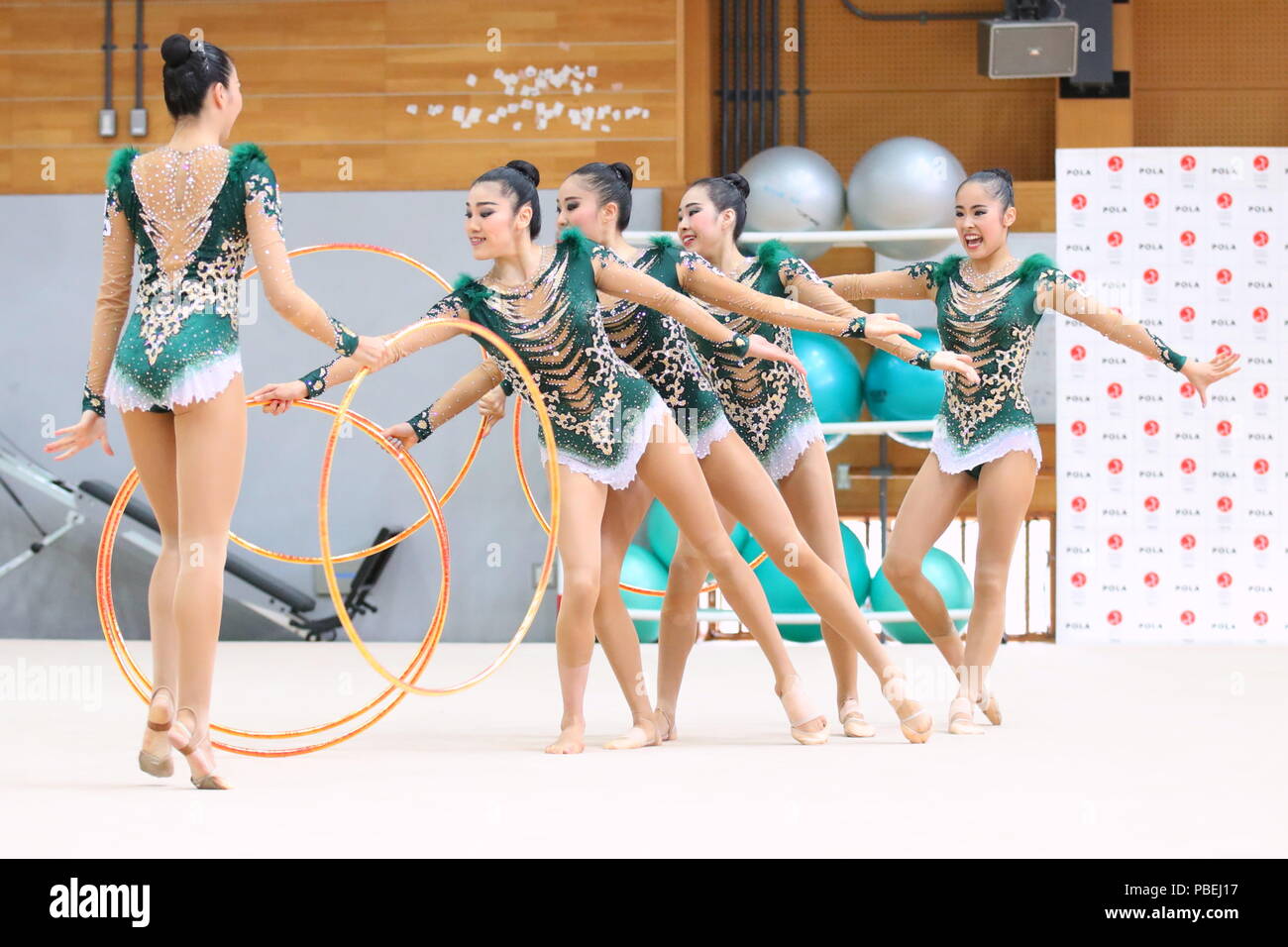 Le Japon, l'Itabashi. 27 juillet, 2018. L'équipe nationale japonaise de Gymnastique Rythmique Gymnastique Rythmique Gymnastique Rythmique Japonais : 'FAIRY Équipe Japon POLA' ouvrir la pratique pour appuyer sur le Japon à l'Institut des sciences du sport dans le japon, Itabashi . Credit : Sho Tamura/AFLO SPORT/Alamy Live News Banque D'Images