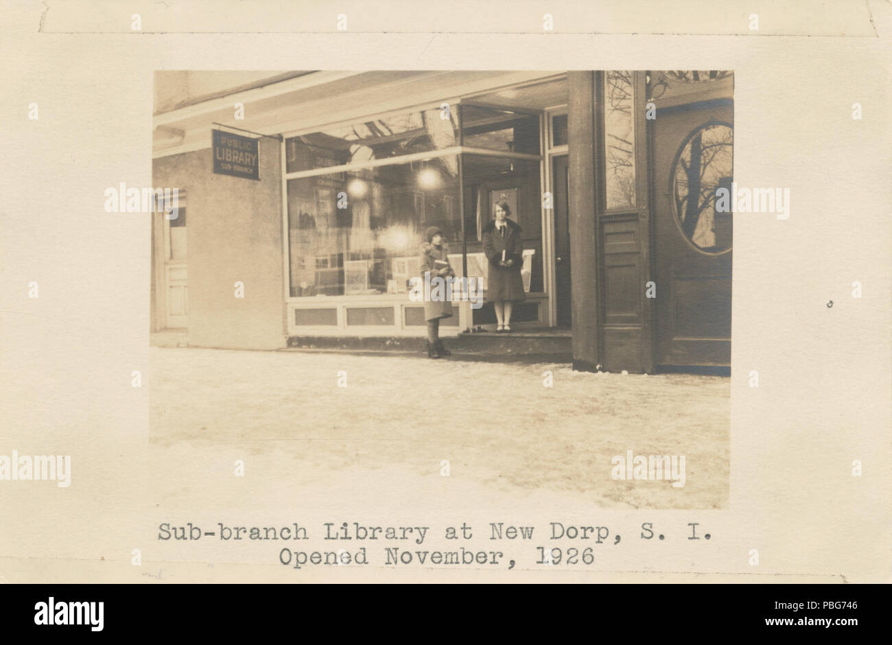 1581 Sous-branche Bibliothèque à New Dorp, Staten Island, ouvert, novembre 1926" (180) Avenue Rose (NYPL)11524053-1252948 b Banque D'Images