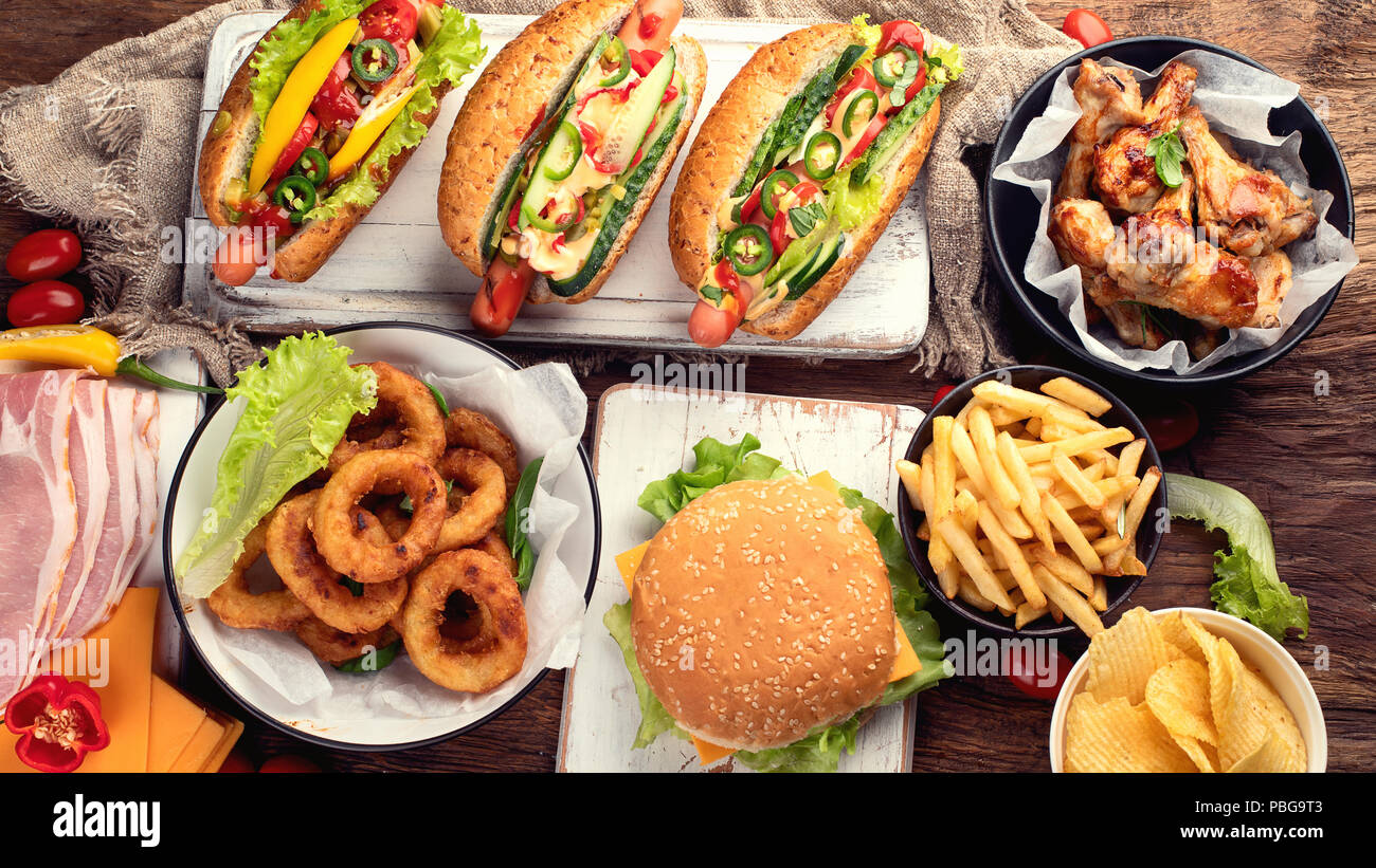 La nourriture américaine. Le fast food. Vue d'en haut Photo Stock
