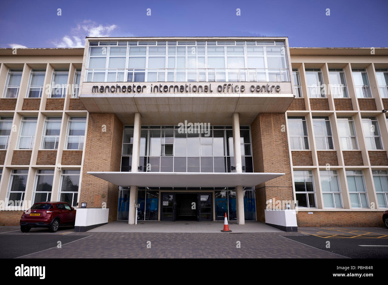 Rénové moderniste Bureau International de Manchester Center, près de l'aéroport, Wythenshawe, Bureaux Banque D'Images