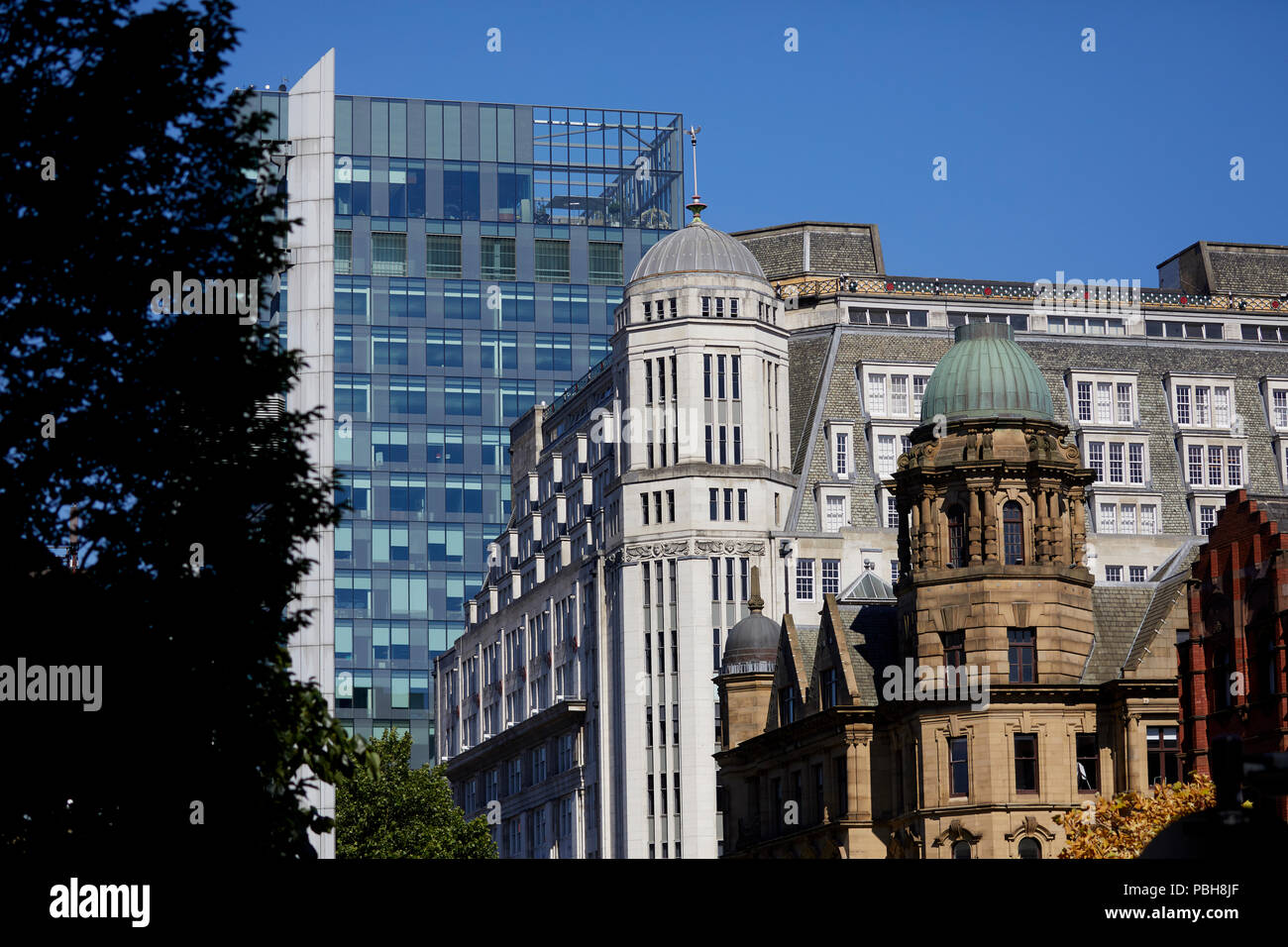 Le centre-ville de Manchester à partir de la rue Peter, à la lumière du soleil à House, St quay Banque D'Images