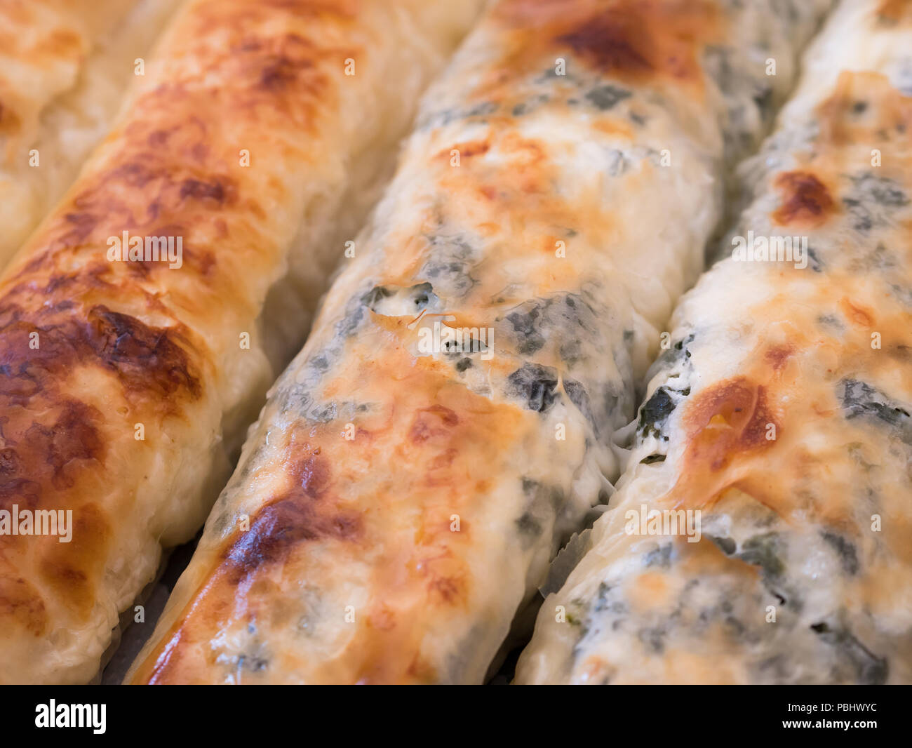 Tarte aux épinards et fromage close up Vue de dessus Banque D'Images