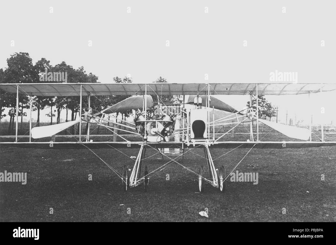 1872 Wright -Baby Grand- Vue de face sur le sol, Simms, près de Dayton, Ohio, 1910 (10492) A.S. Banque D'Images