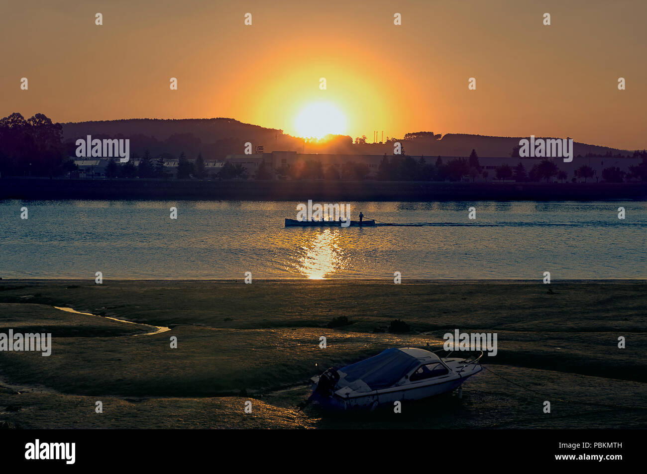 Trainera, bateau de la côte cantabrique, Colindres, Espagne Banque D'Images
