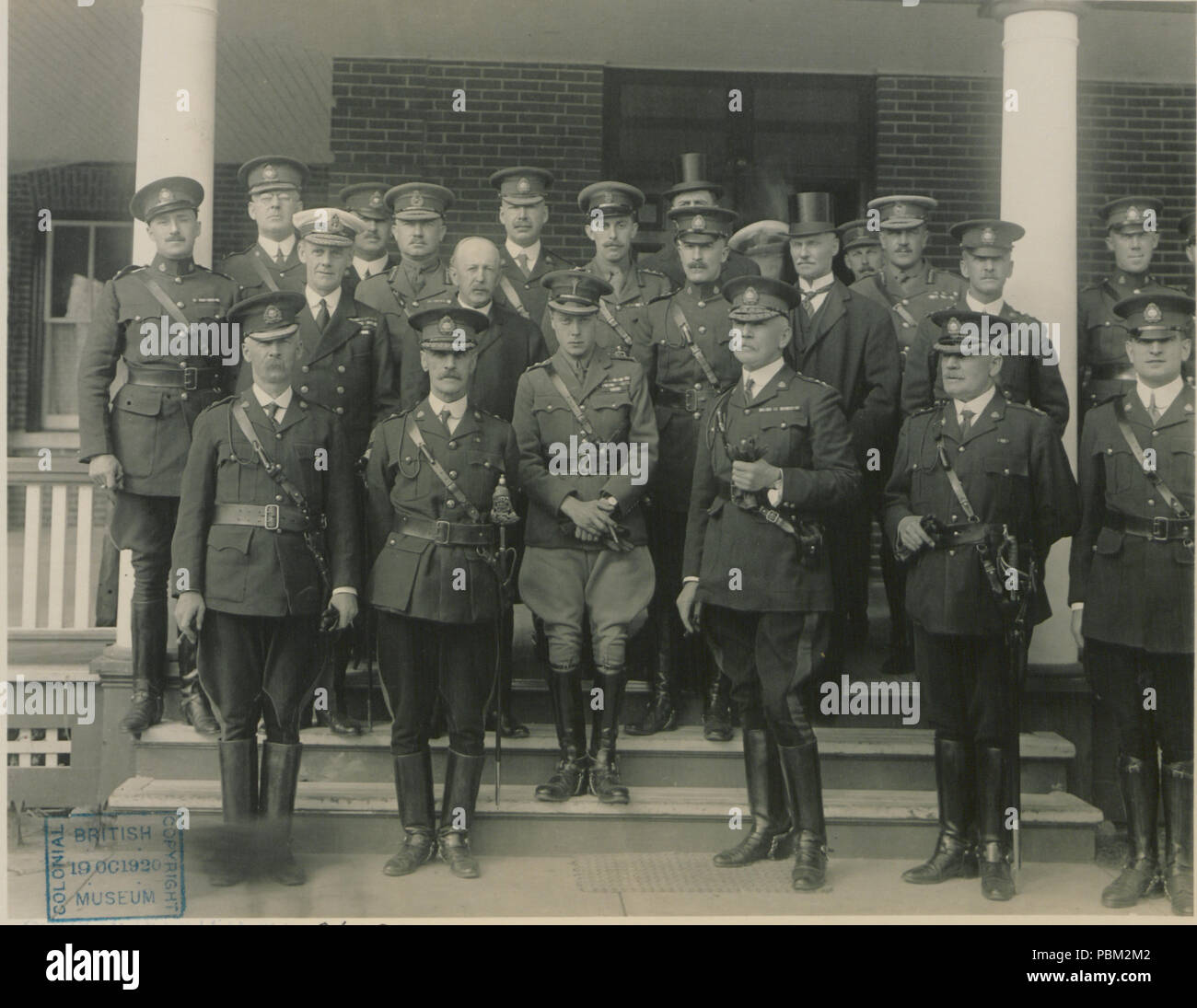 774 SAR le Prince de Galles, à la caserne de la Police à cheval du Nord-Ouest, Regina (HS85-10-36282) Banque D'Images