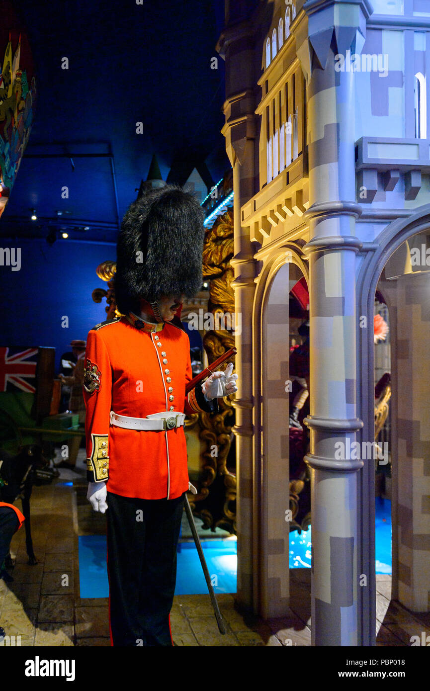 Londres, Angleterre - le 22 juillet 2016 : Des soldats à l'Esprit de Londres au musée de cire Madame Tussauds. C'est une attraction touristique majeure à Londres Banque D'Images