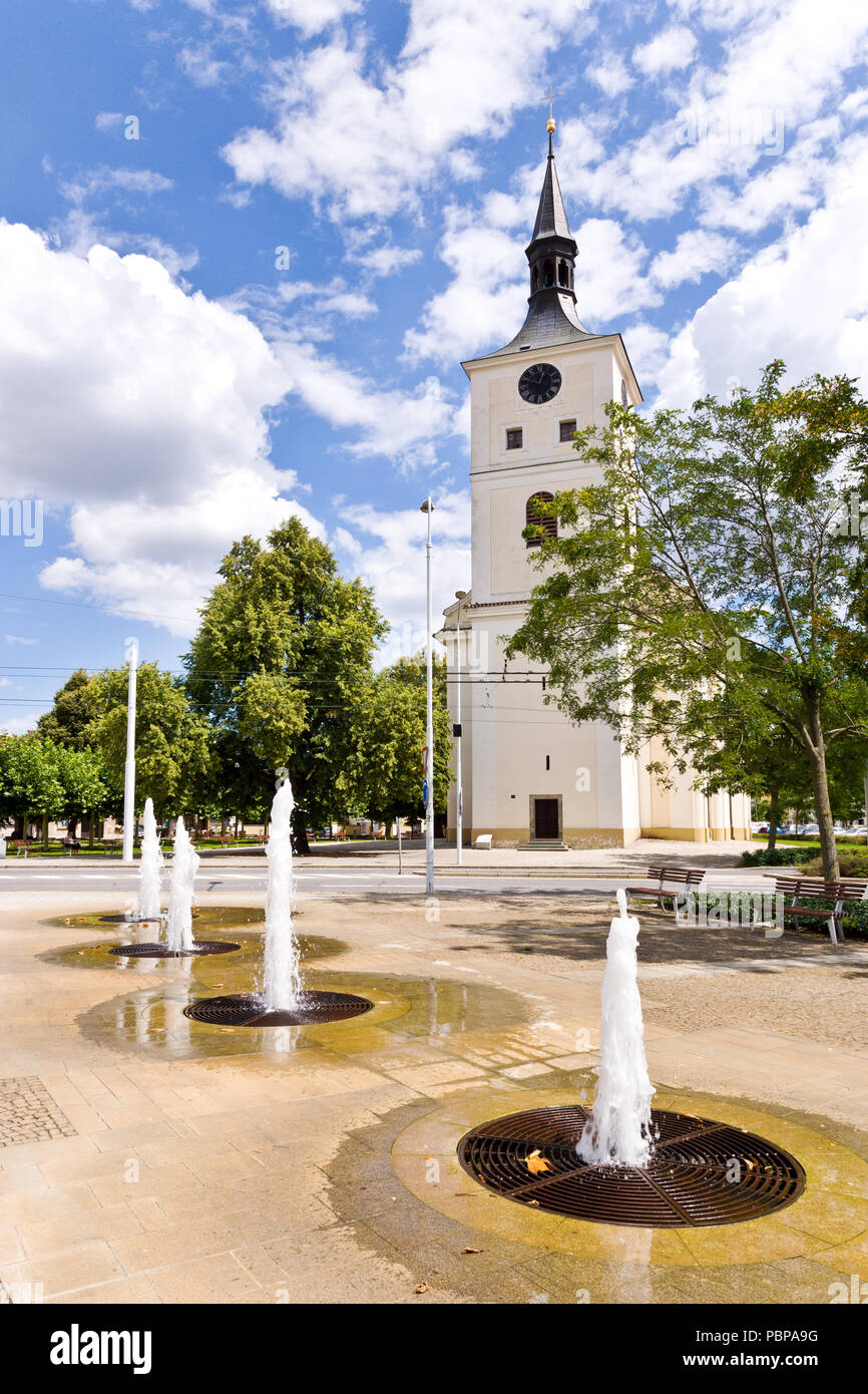 - Kostel Masarykovo Namesti, Lazne Bohdanec, Pardubicky kraj, Česká republika / église, Lazne Bohdanec, spa resort, Pardubice, République Tchèque Banque D'Images