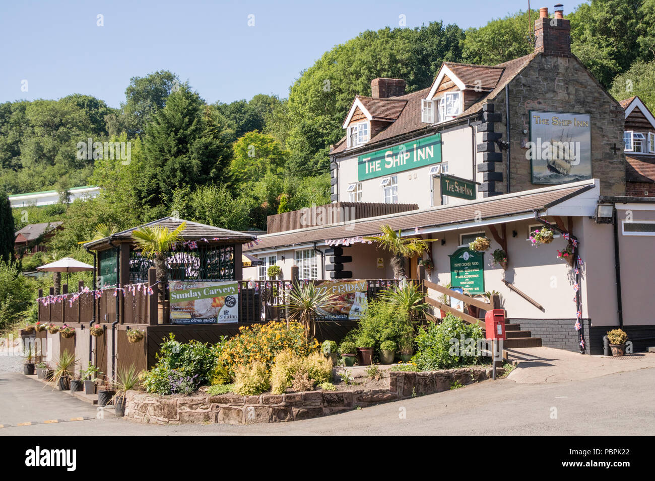 Ship Inn Shrewsbury, sur les rives du fleuve Severn, Shropshire, England, UK Banque D'Images