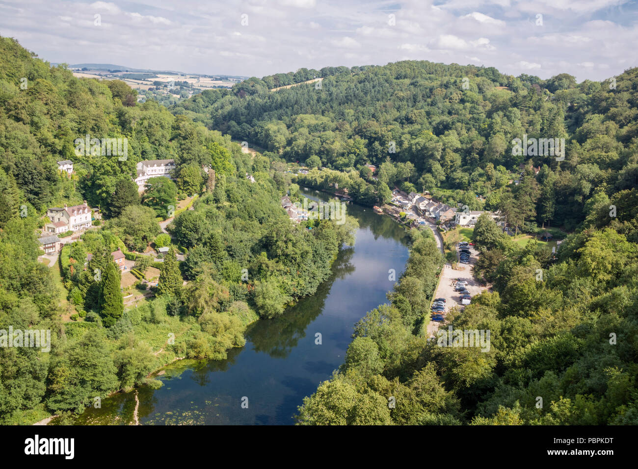 Symonds Yat dans la vallée de la Wye, vue sur la rivière Wye, Herefordshire, Angleterre Royaume-uni Banque D'Images