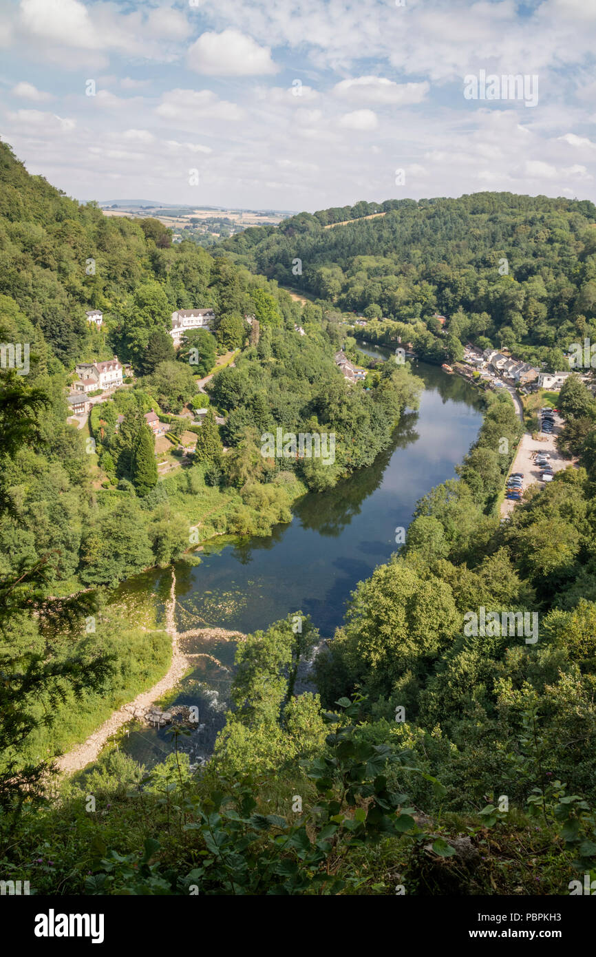 Symonds Yat dans la vallée de la Wye, vue sur la rivière Wye, Herefordshire, Angleterre Royaume-uni Banque D'Images