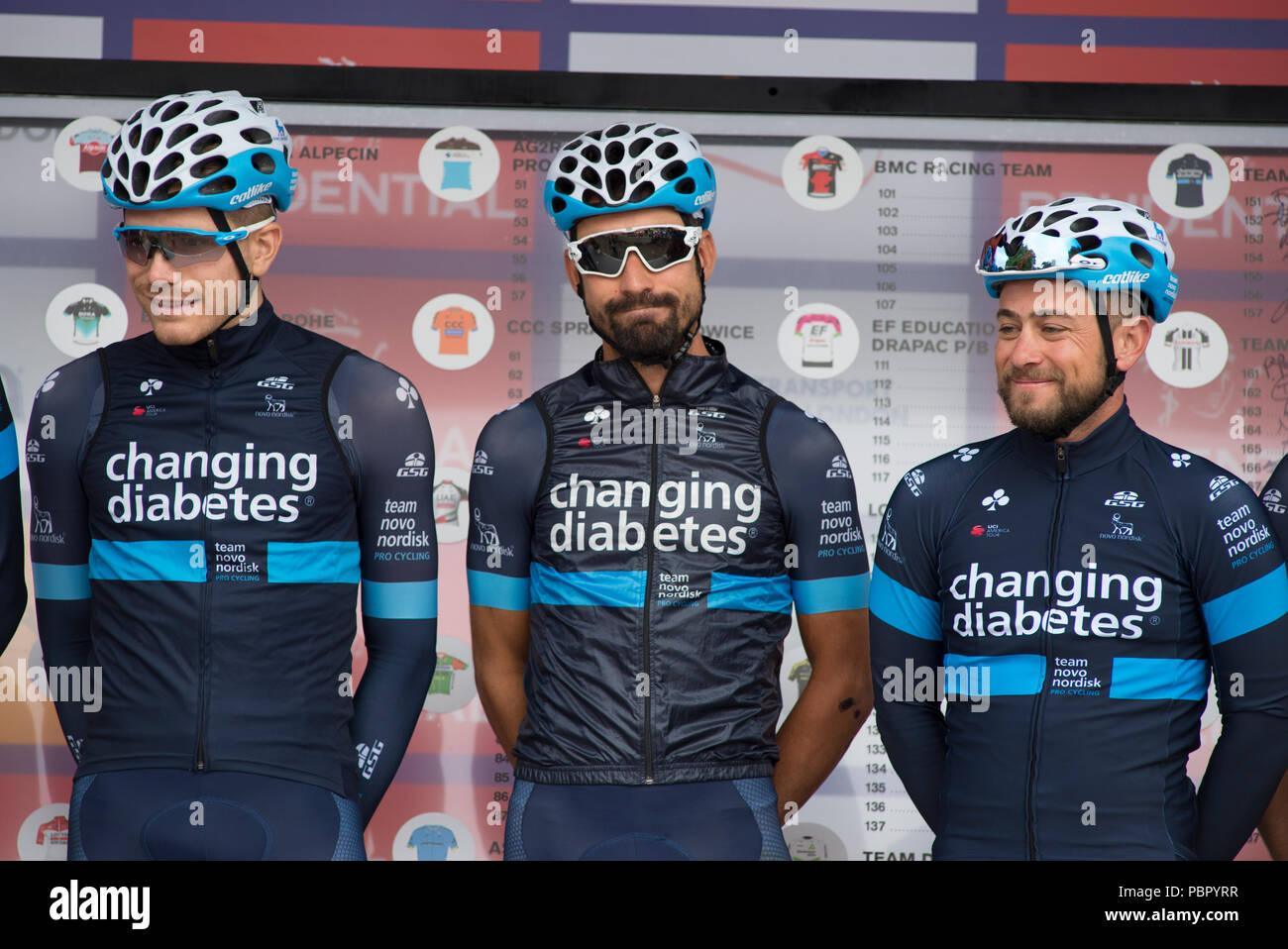 Horse Guards Parade, Londres, Royaume-Uni. 29 juillet, 2018. La seule course UCI WorldTour pour hommes s'aligne pour commencer la course dans le centre de Londres avec les coureurs et les équipes présentées aux spectateurs. Photo : Team Novo Nordisk. Credit : Malcolm Park/Alamy Live News. Banque D'Images