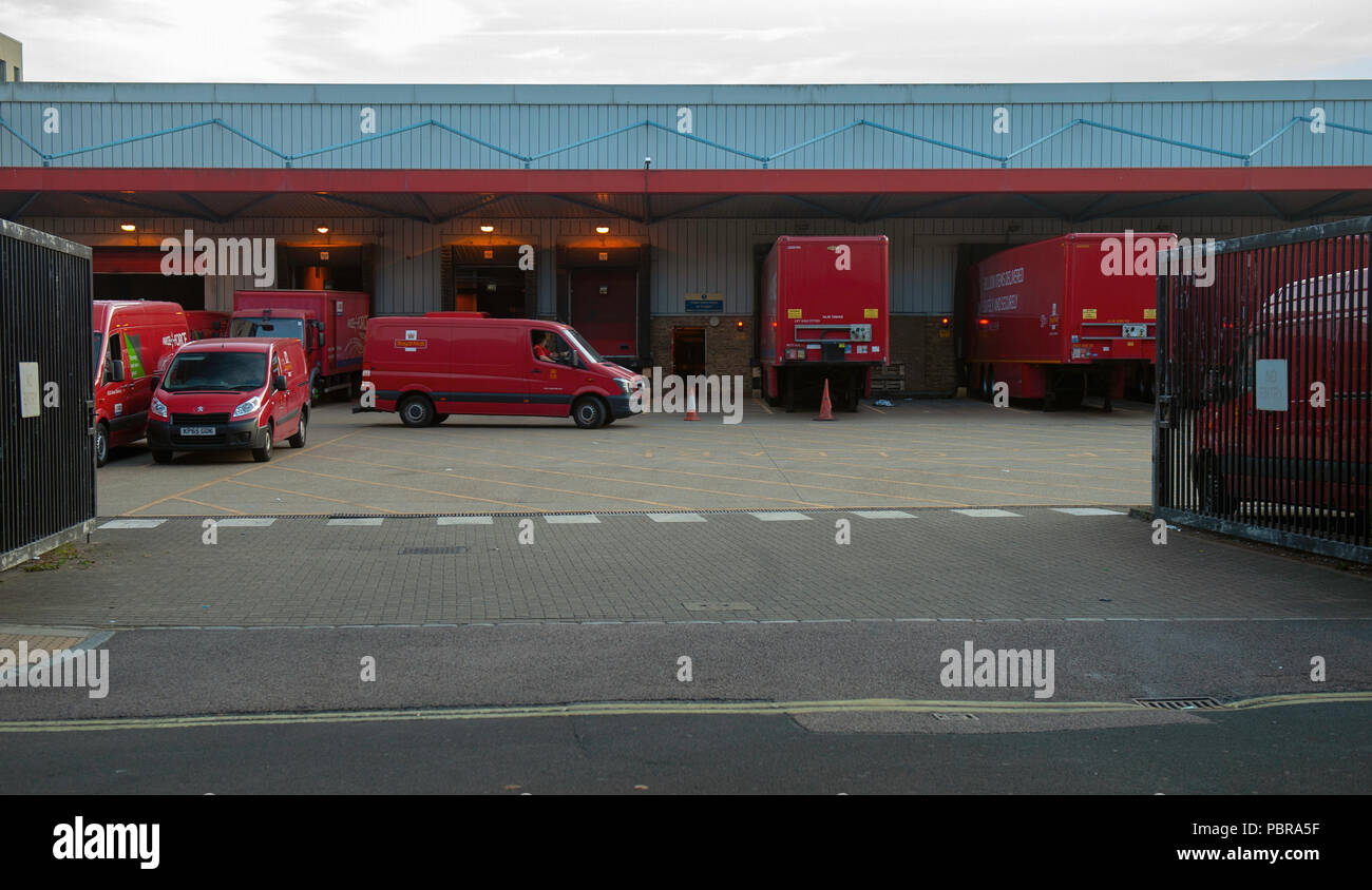 Royal Mail depot St Pancras Way, Camden Town Banque D'Images