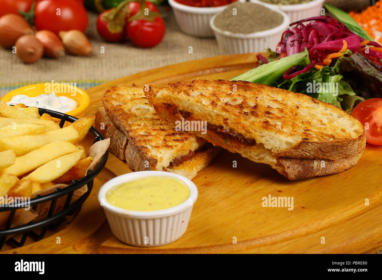 Sandwich panini grillé frais Banque D'Images