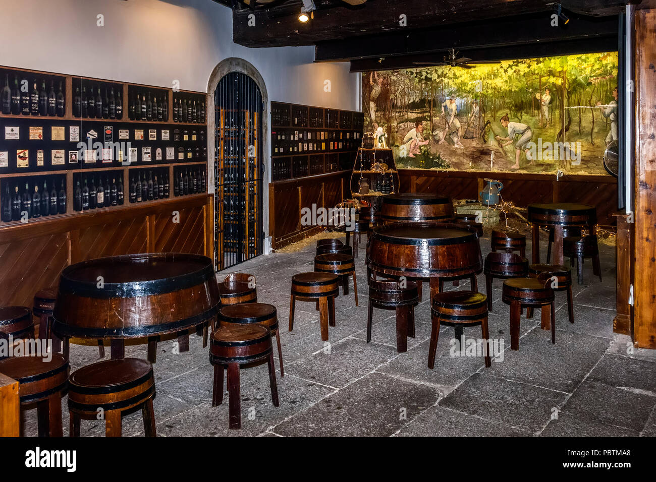 Salle de dégustation à l'ancienne vin Portugal Madère Blandy Lodge Banque D'Images