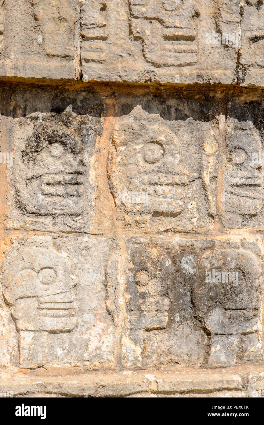 La plate-forme de Vénus, Chichen Itza, Tinum Municipalité, l'état du Yucatan. C'était une grande ville précolombienne construite par les Mayas de la borne pe classique Banque D'Images
