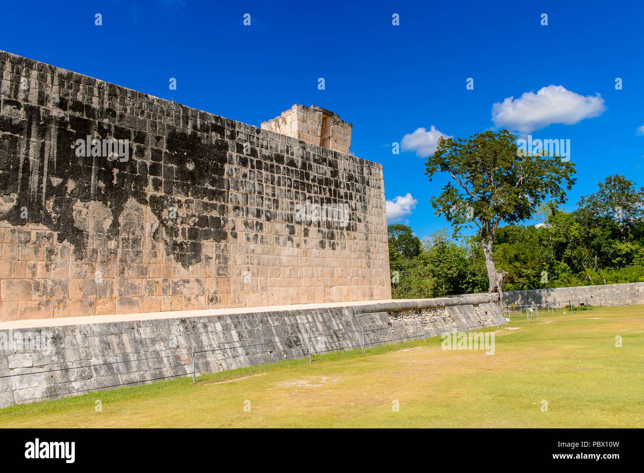 Tribunal des cautionnements, Chichen Itza, Tinum Municipalité, l'état du Yucatan. C'était une grande ville précolombienne construite par les Mayas de la période Classique Terminal Banque D'Images