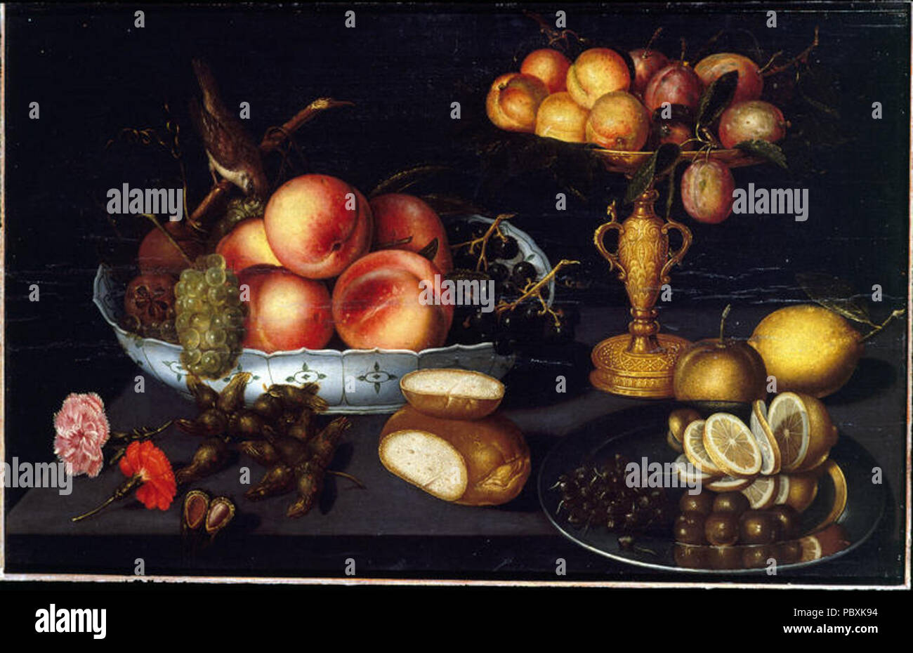 215 Francesco Codino - Natura morta con fruttiera e alzatina di prugne - Accademia Carrara - Bergamo Banque D'Images