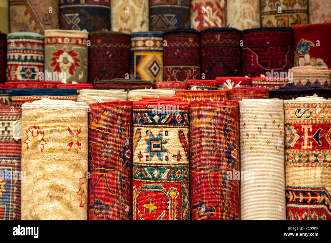 Les tapis, El Rincon de Fehmi magasin de tapis, Istanbul, Turquie Photo  Stock - Alamy