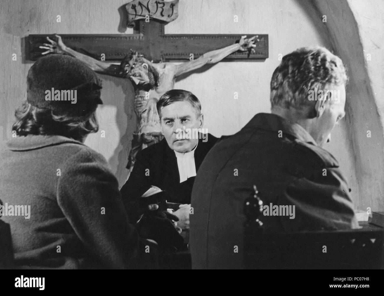 Lumière d'hiver. Film Suédois d'Ingmar Bergman de 1963 avec Max von Sydow et Gunnar Björnstrand. Ingmar Bergman. 1918-2007. Directeur du cinéma suédois. Banque D'Images