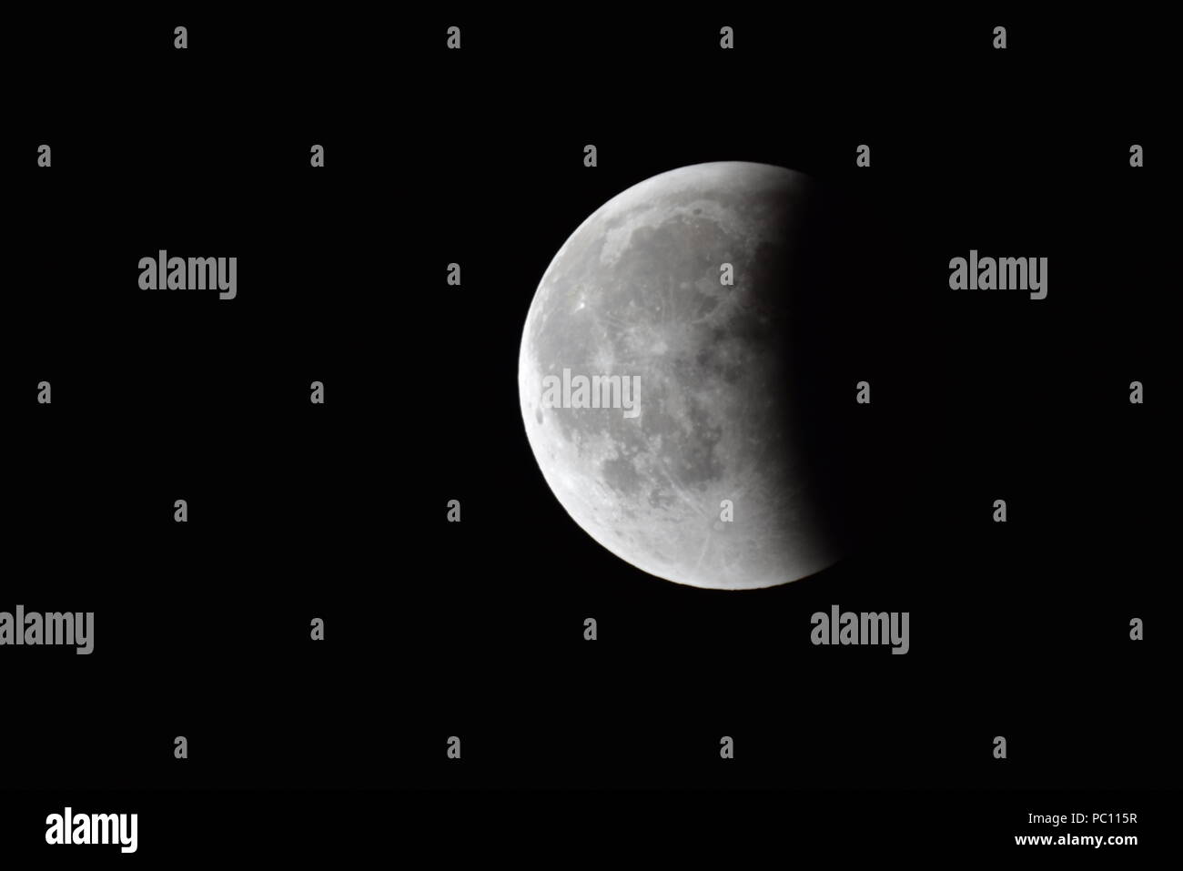 Eclipse de Lune libre montrant les détails de la surface lunaire eclipse de lune Banque D'Images