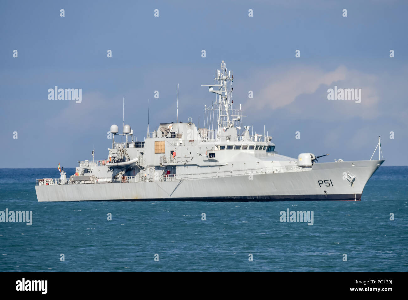 LÉ Róisín (P51) pour les navires de patrouille extracôtiers pour l'Irish Naval Service, impliqué dans la protection des pêches, recherche et sauvetage et les opérations de protection maritime. Banque D'Images