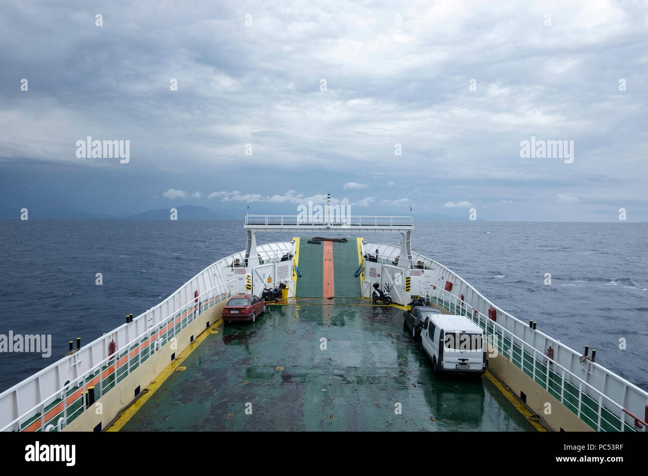 Ferry de l'île de Corfou à Igoumenitsa, Grèce Banque D'Images