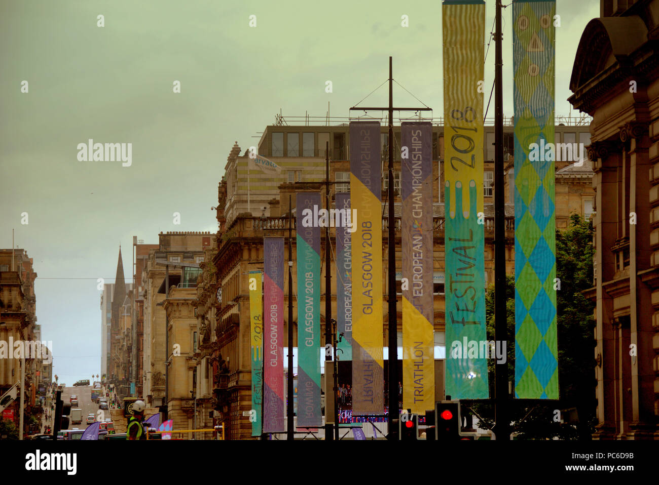 Glasgow, Écosse, Royaume-Uni 1er août.championnats européens commencent dans la ville et en même temps que la ville de Berlin jusqu'à la bannières célébration sportive dans le centre-ville de George Square. Gérard Ferry/Alamy news Banque D'Images