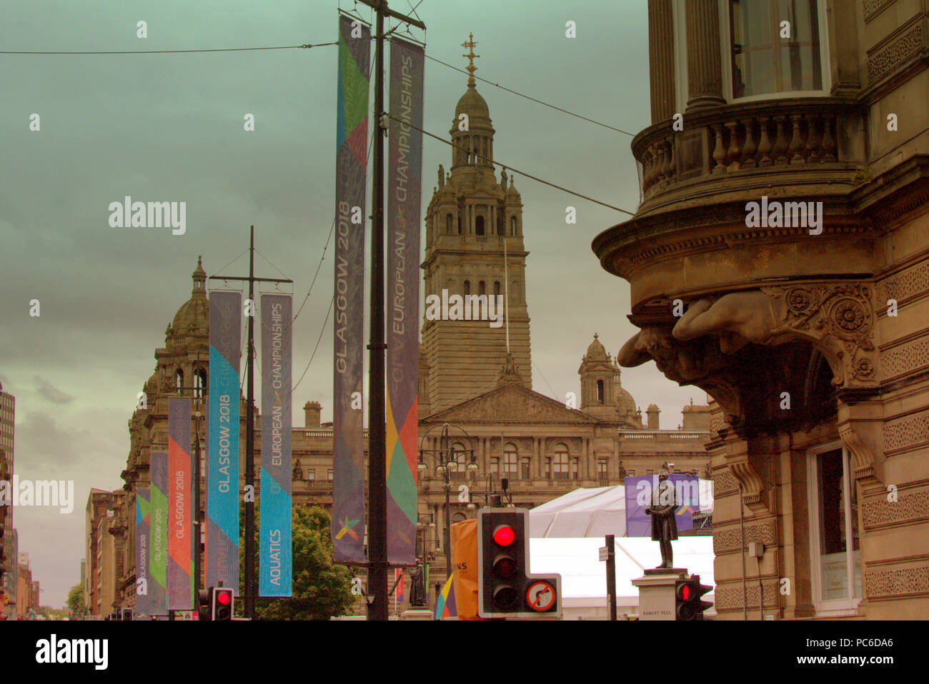 Glasgow, Écosse, Royaume-Uni 1er août.championnats européens commencent dans la ville et en même temps que la ville de Berlin jusqu'à la bannières célébration sportive dans le centre-ville de George Square. Gérard Ferry/Alamy news Banque D'Images