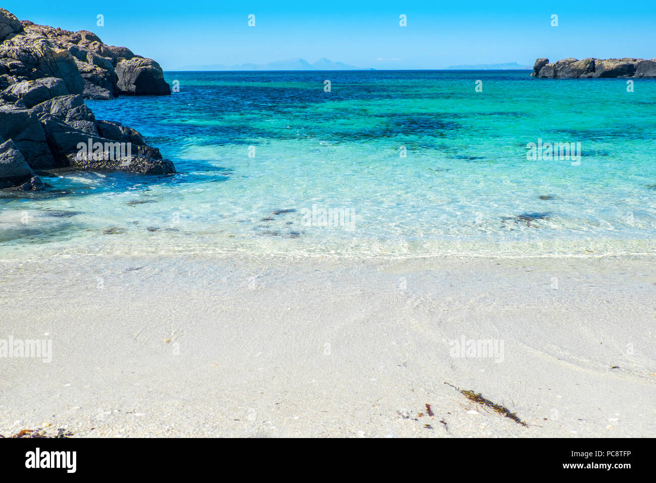 Langamull beach / Bay sur la côte nord de l'île de Mull dans les Hébrides écossaises Banque D'Images