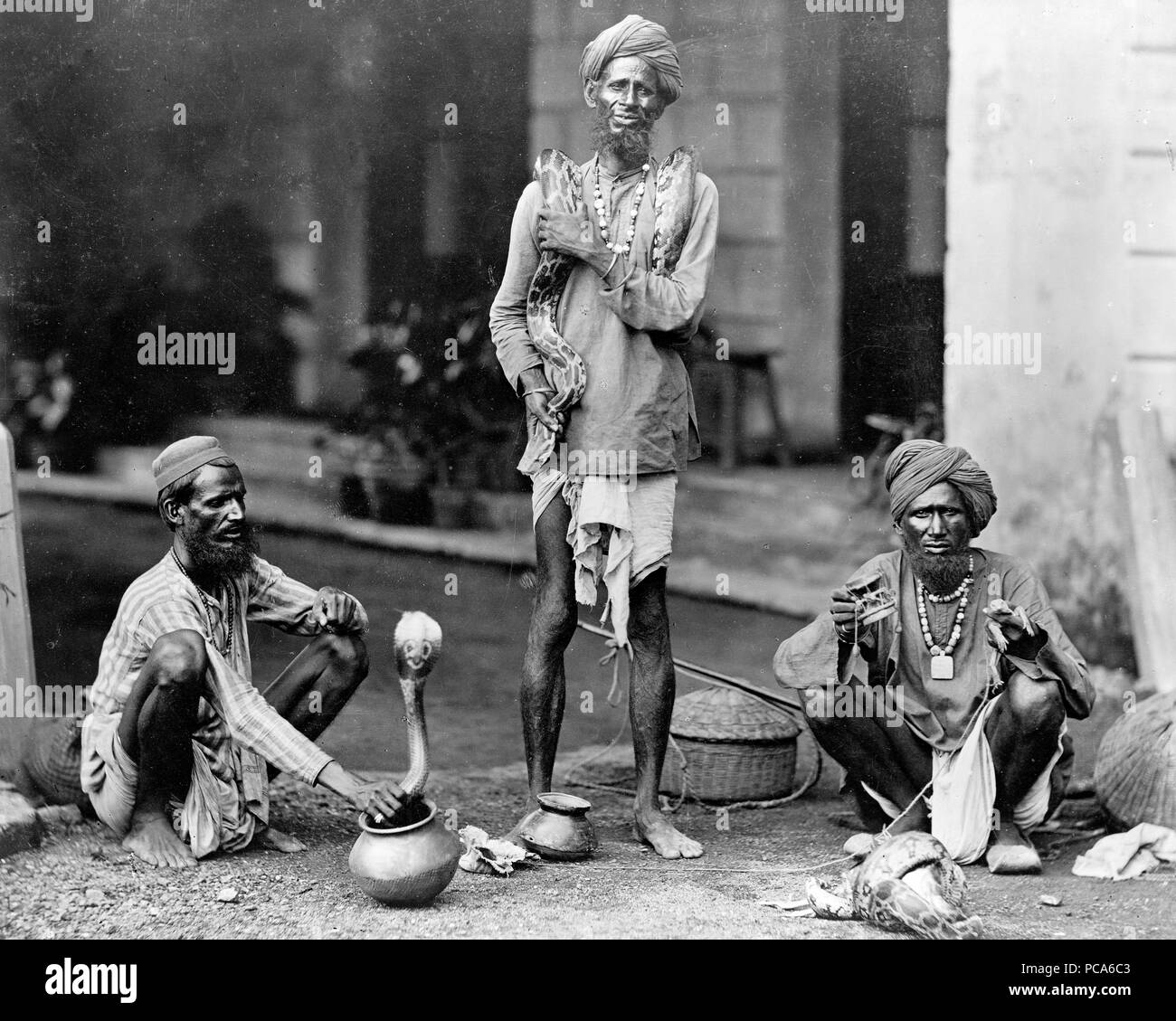Les charmeurs de serpent en Inde 1890-1900 Banque D'Images
