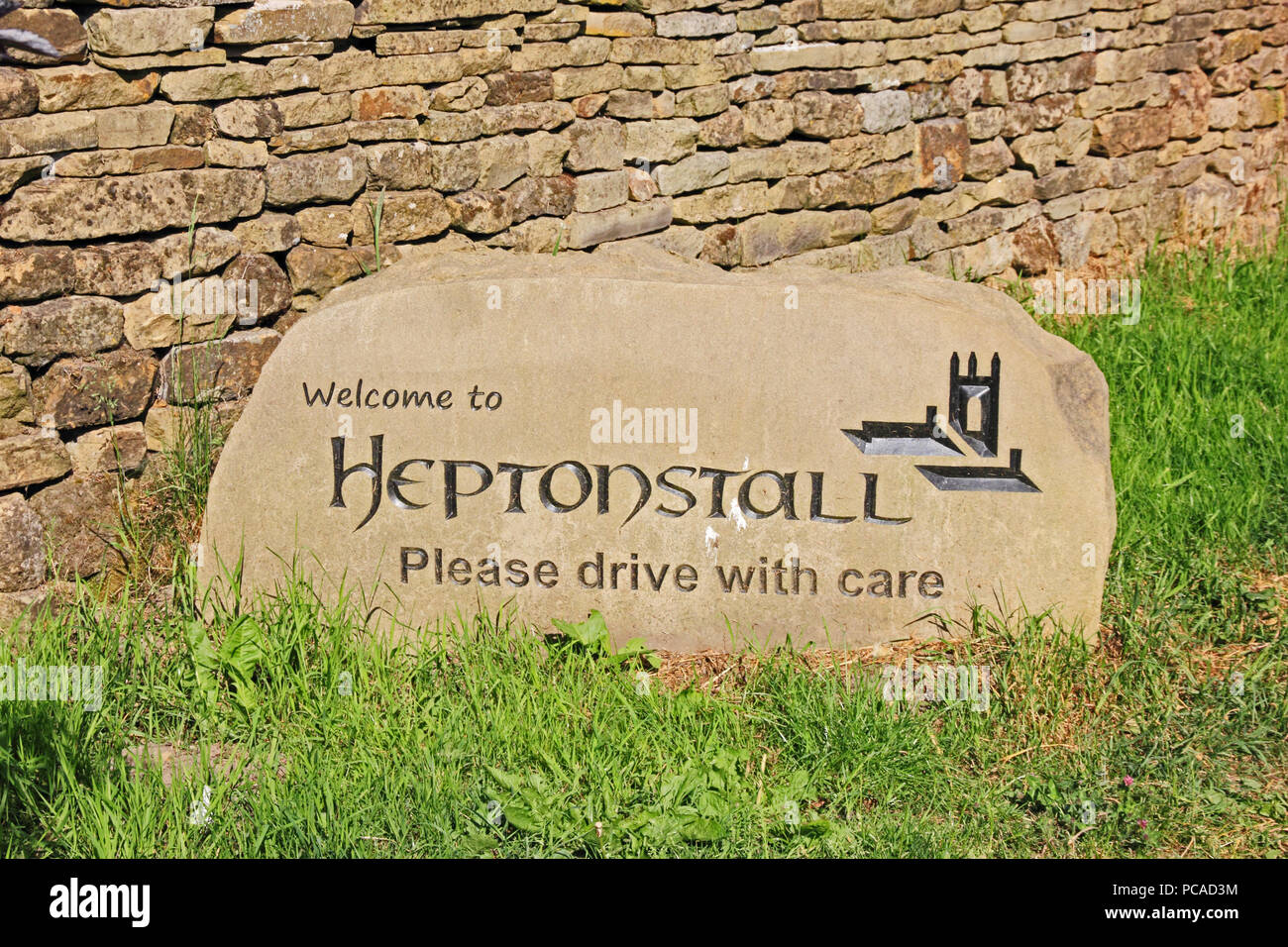 Inscrivez-vous à l'entrée du village de Heptonstall Banque D'Images