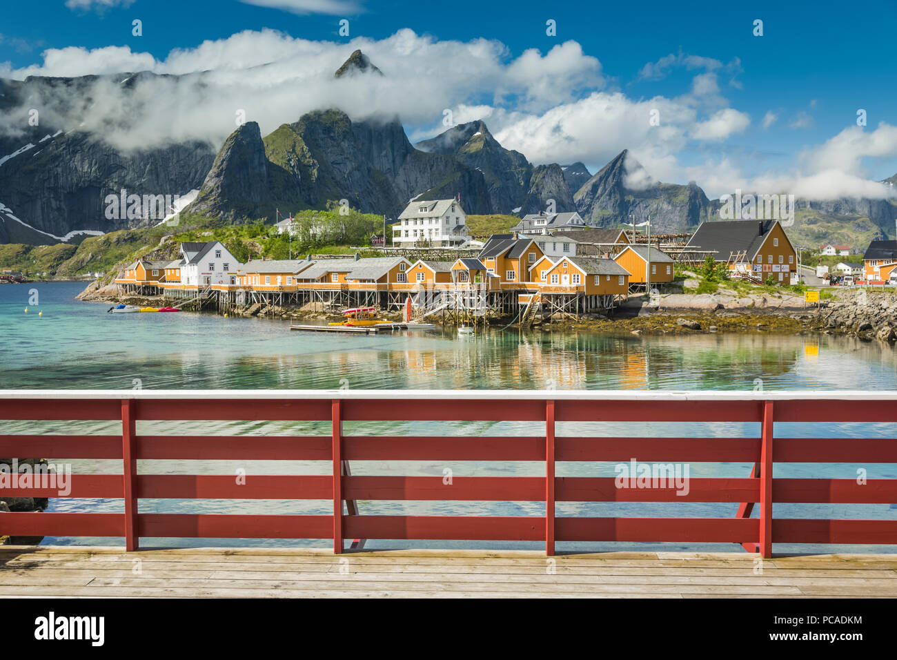 Village de pêcheurs de hamnoy, îles Lofoten, Norvège Banque D'Images