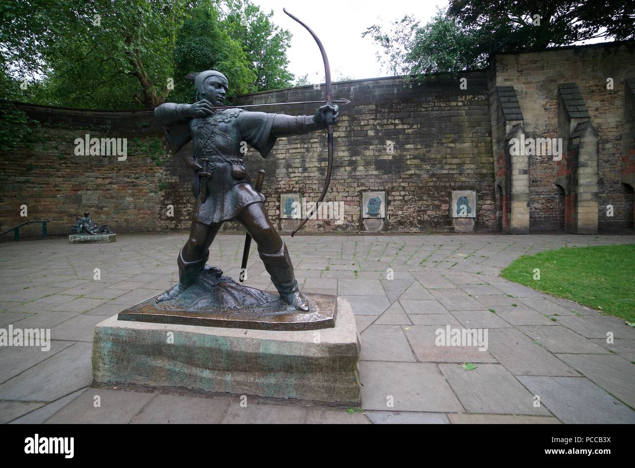 La statue de Robin des bois dans le centre-ville de Nottingham (Castle Road, Nottingham, Nottinghamshire, Royaume-Uni) Banque D'Images