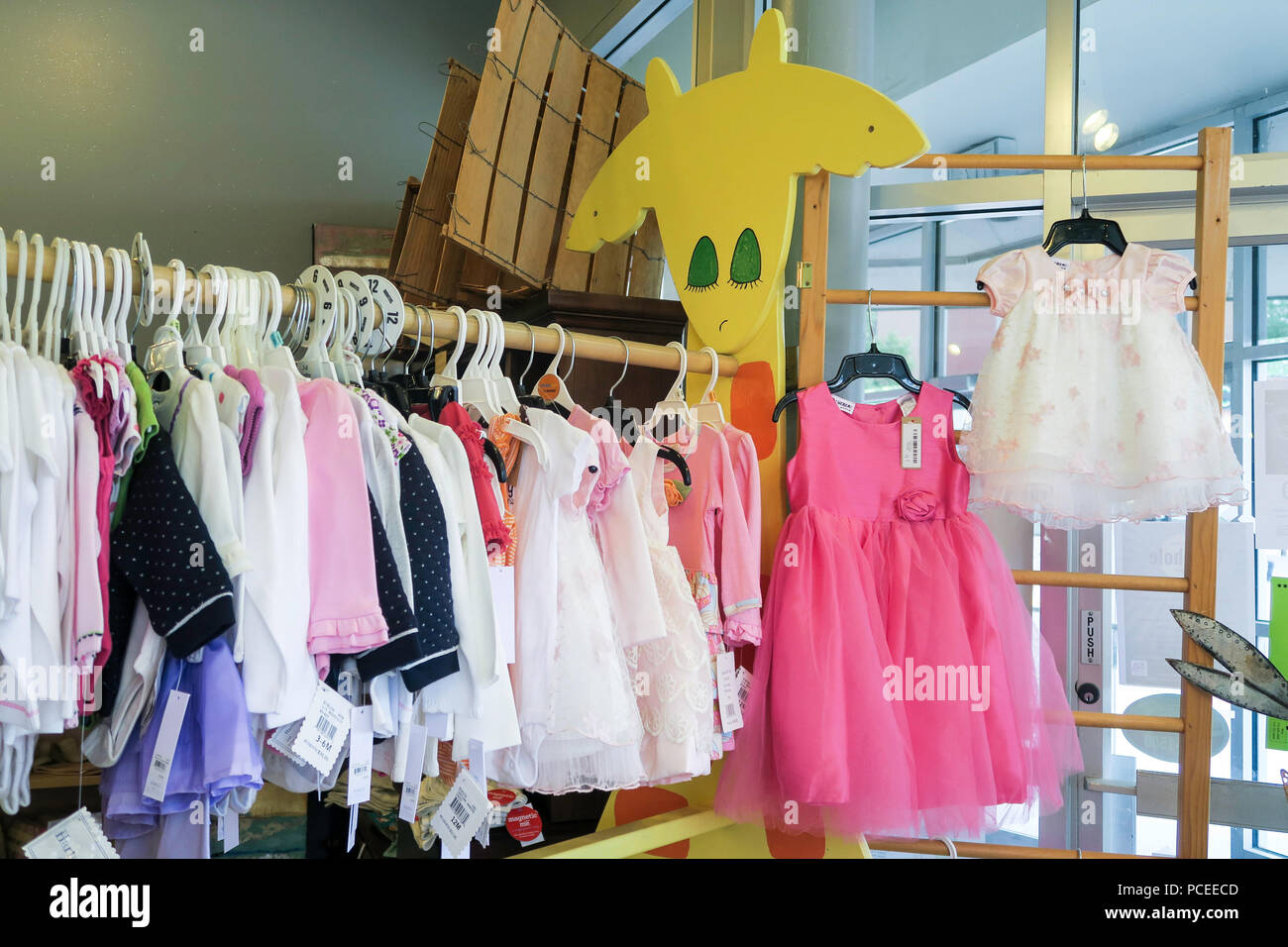 Les marchandises sèches libellule magasin de vêtements pour femmes à Great Falls, Montana, USA Banque D'Images