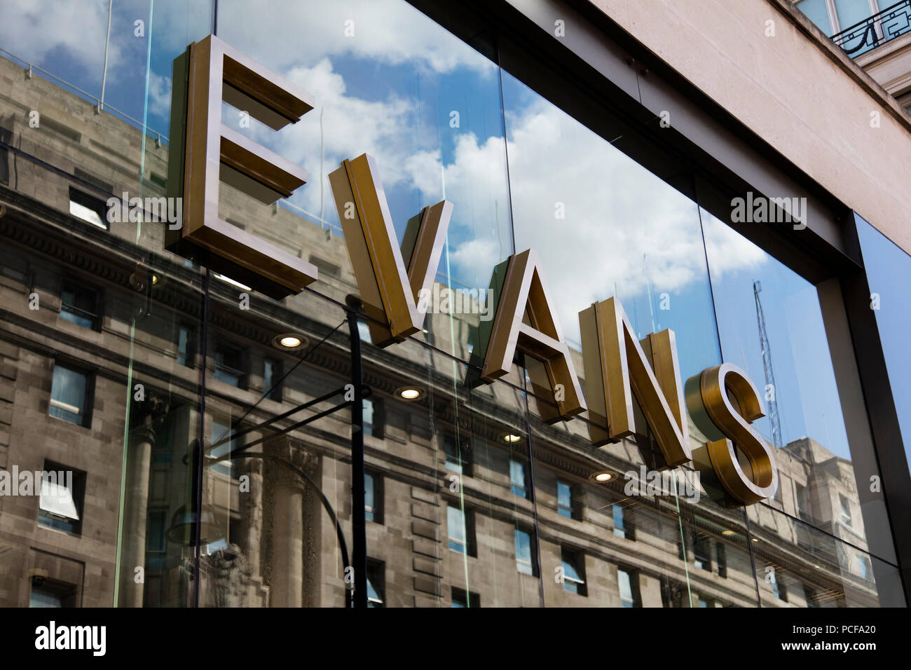 Evans clothing oxford street deals