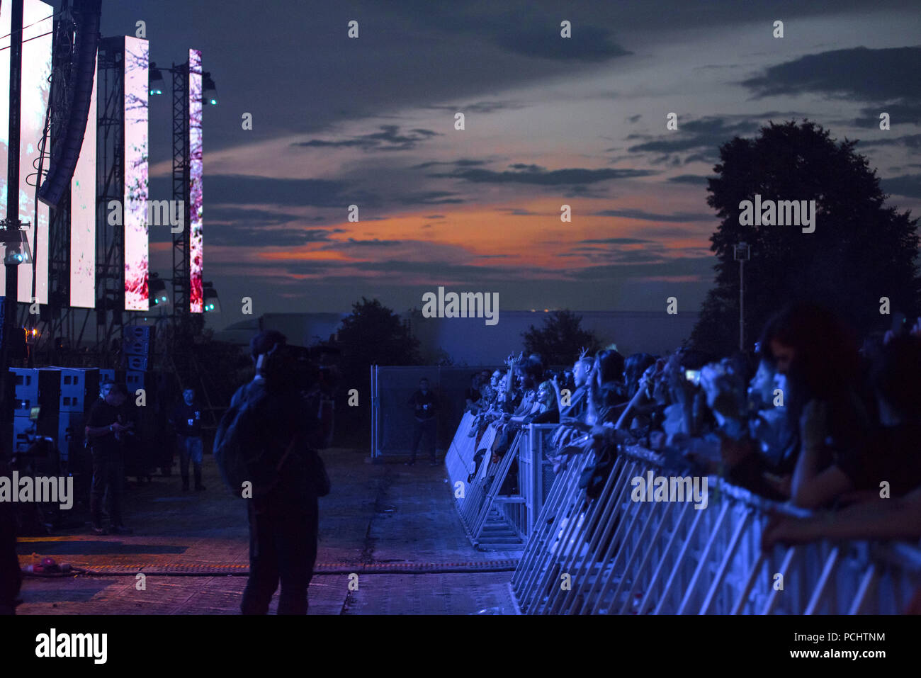 BONTIDA POUR, Roumanie - 19 juillet 2018 : groupe de rock alternatif britannique Wolf Alice en live sur la scène principale du festival Château électrique Banque D'Images