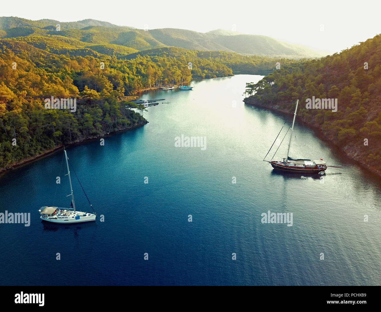 Vue aérienne de Longoz Cove dans la zone de protection marine de la baie de Gokova Turquie Banque D'Images