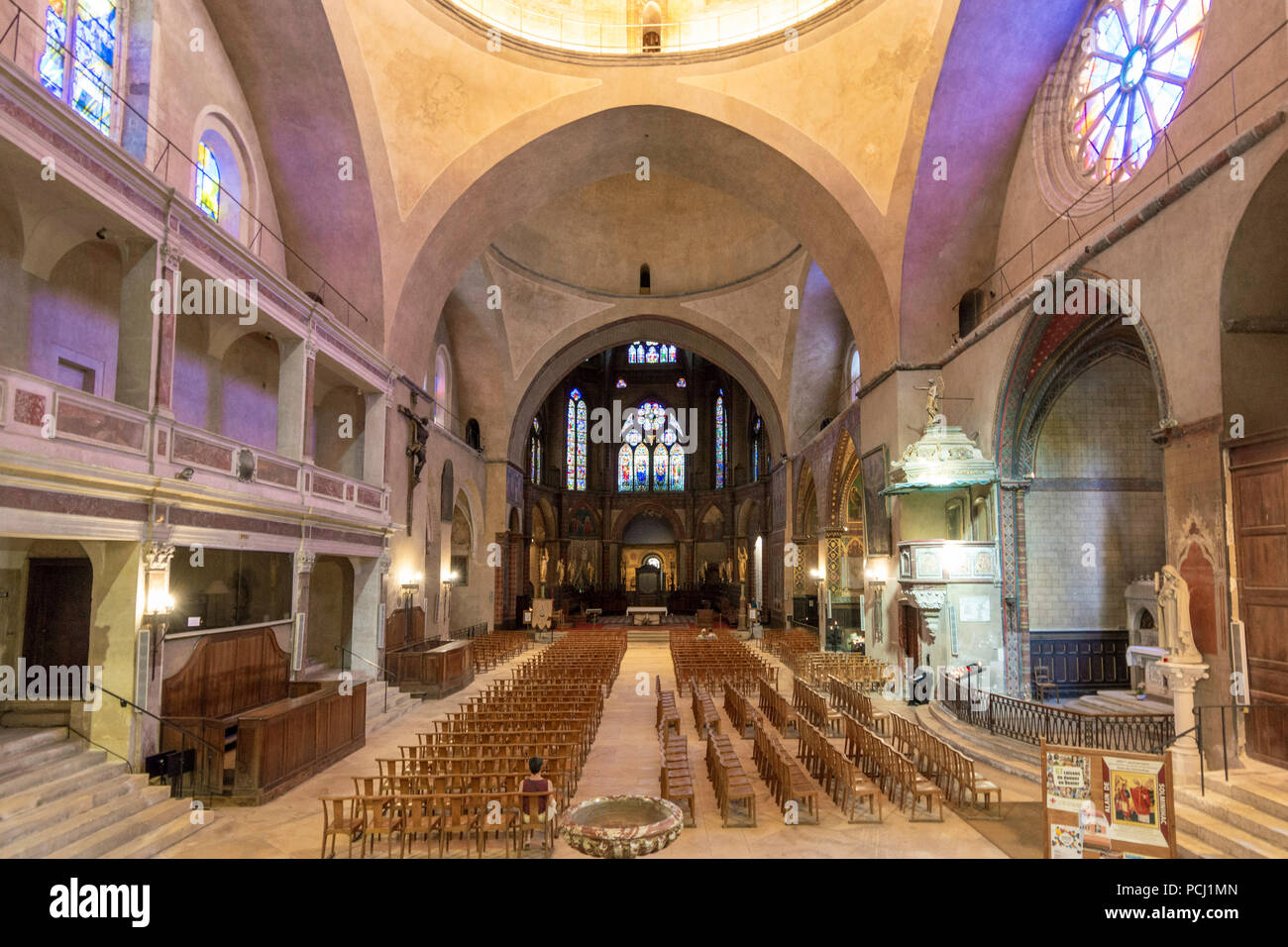 Intérieur de la cathédrale Saint Etienne de Cahors, département du Lot, France, Europe, Occitnie Banque D'Images