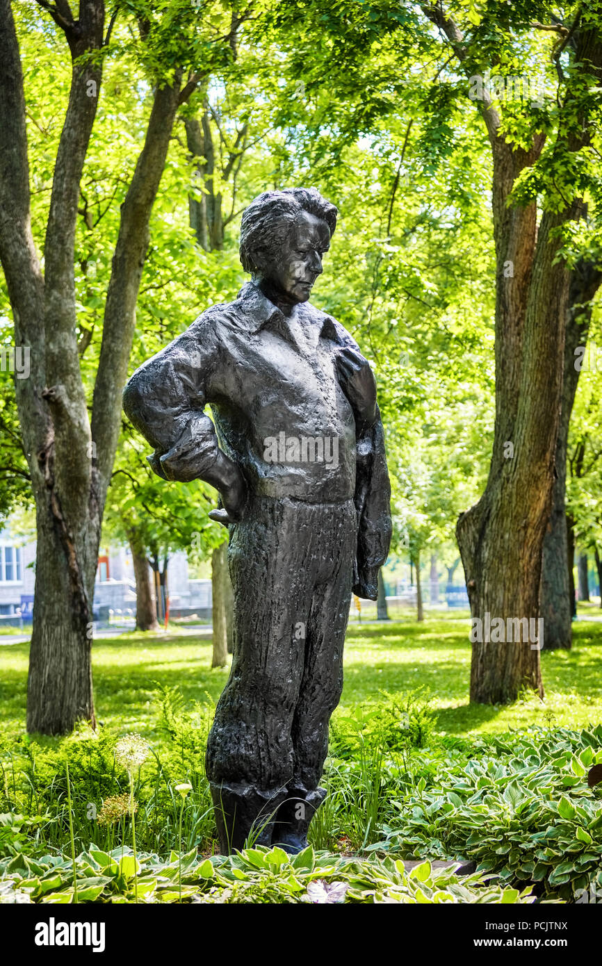 Montréal, Canada - juin 2018. Statue de monument à Félix Leclerc au parc Lafontaine, Montréal, Canada. Usage éditorial uniquement. Banque D'Images