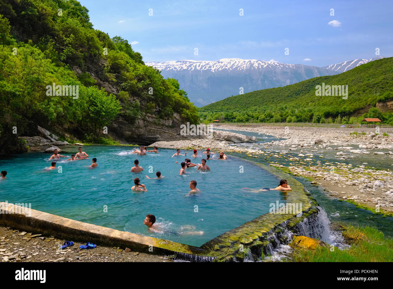 Sources thermales de Benjë, Lengarica Lengaricë, rivière, près de Përmet Parc National, Hotova-Dangell Banque D'Images